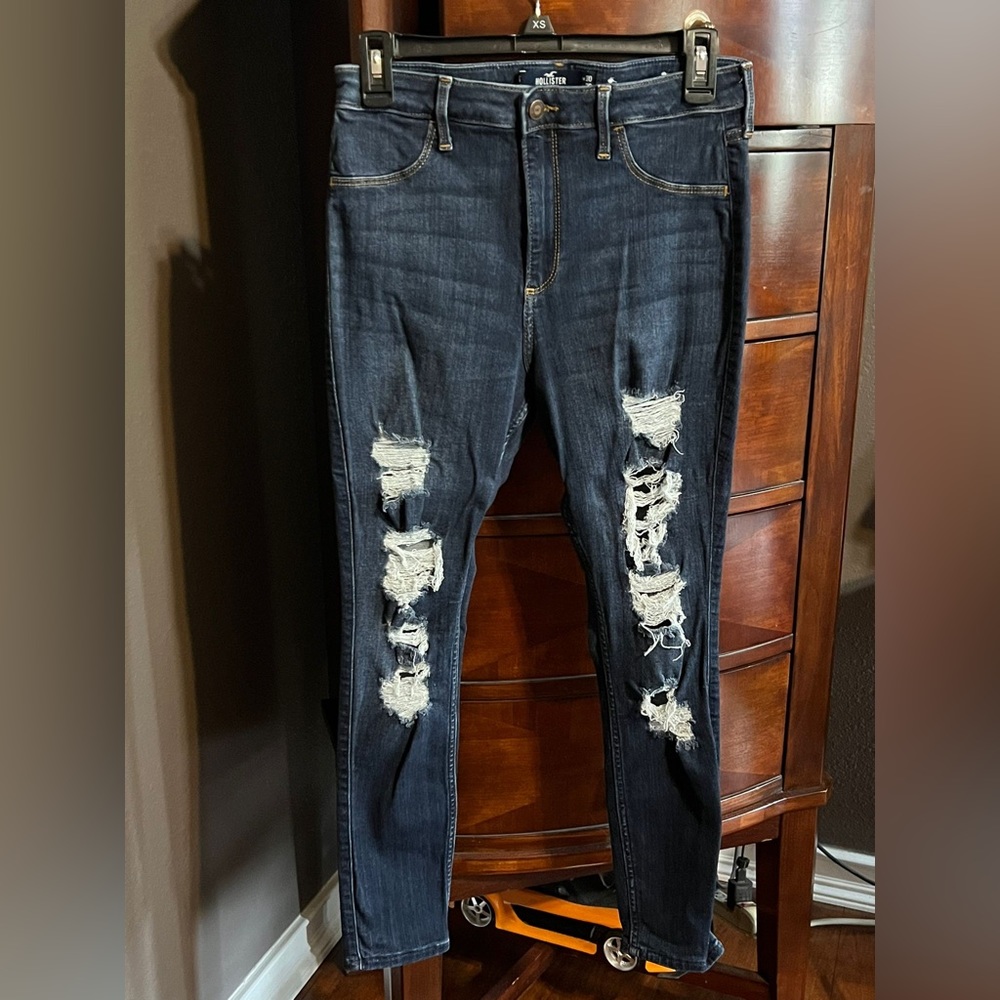 Hollister Curvy High-rise Jeans